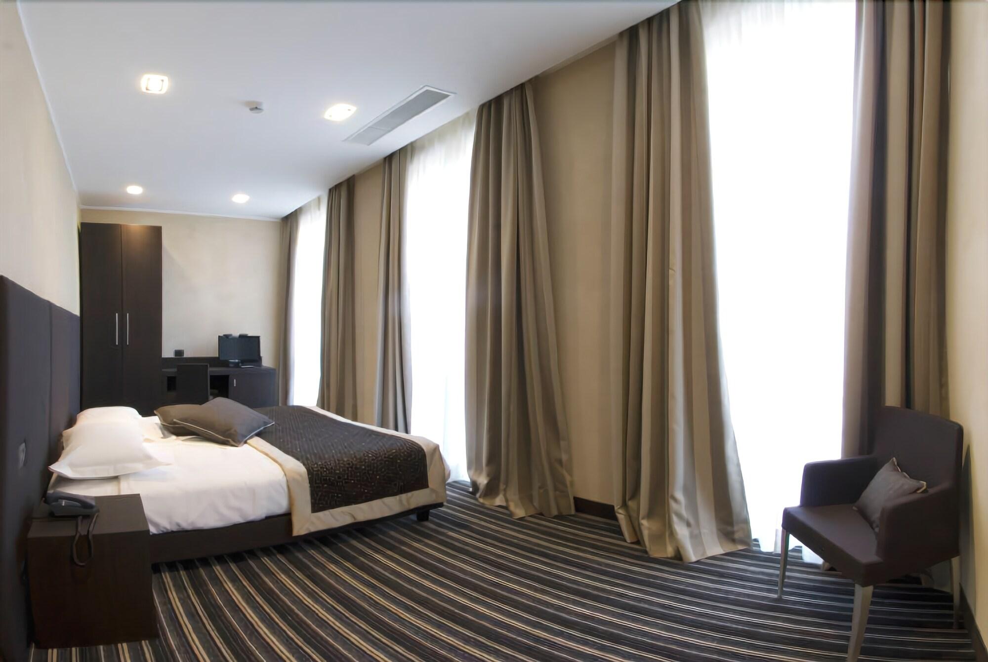 Фото Hotel Principe di Torino