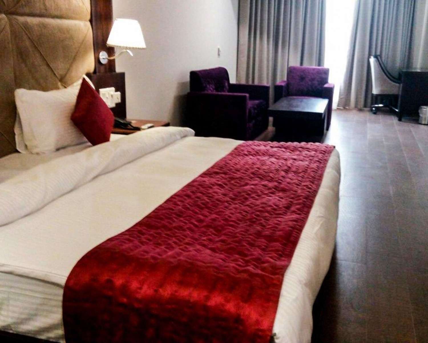 Фото Clarion Inn Sevilla