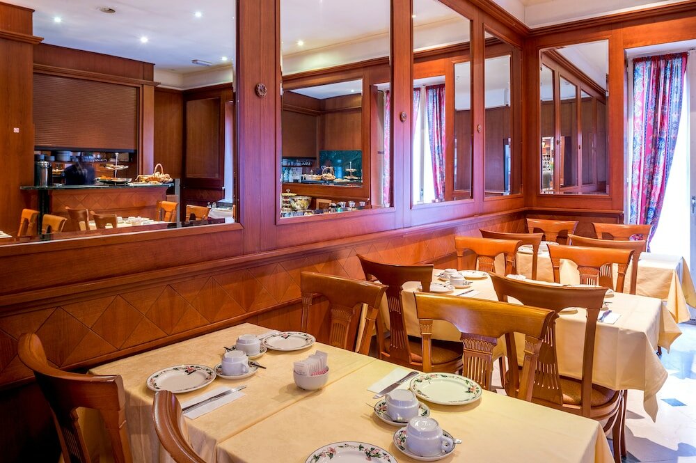 Фото Hotel Diplomate