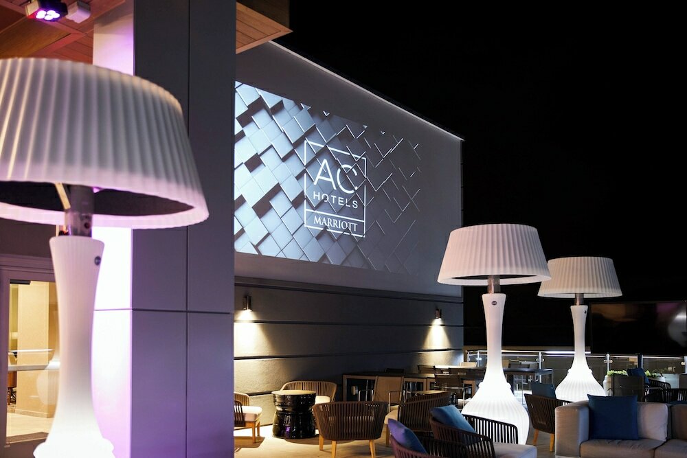 Фото Ac Hotel Raleigh North Hills