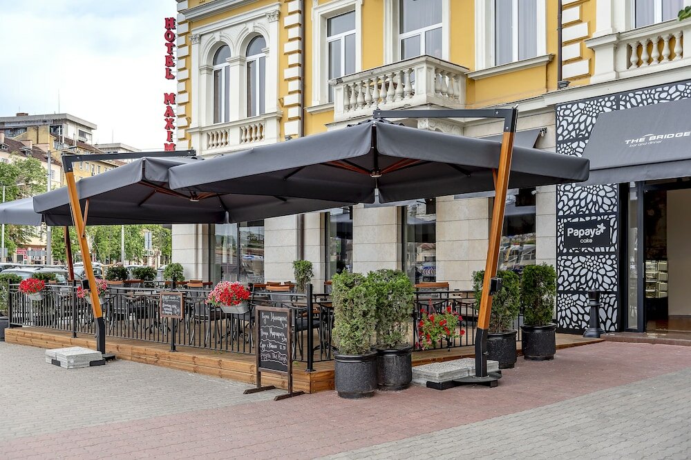 Фото Maxim Boutique Hotel