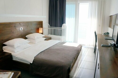 Гостиница Avala Resort & Villas в Будве