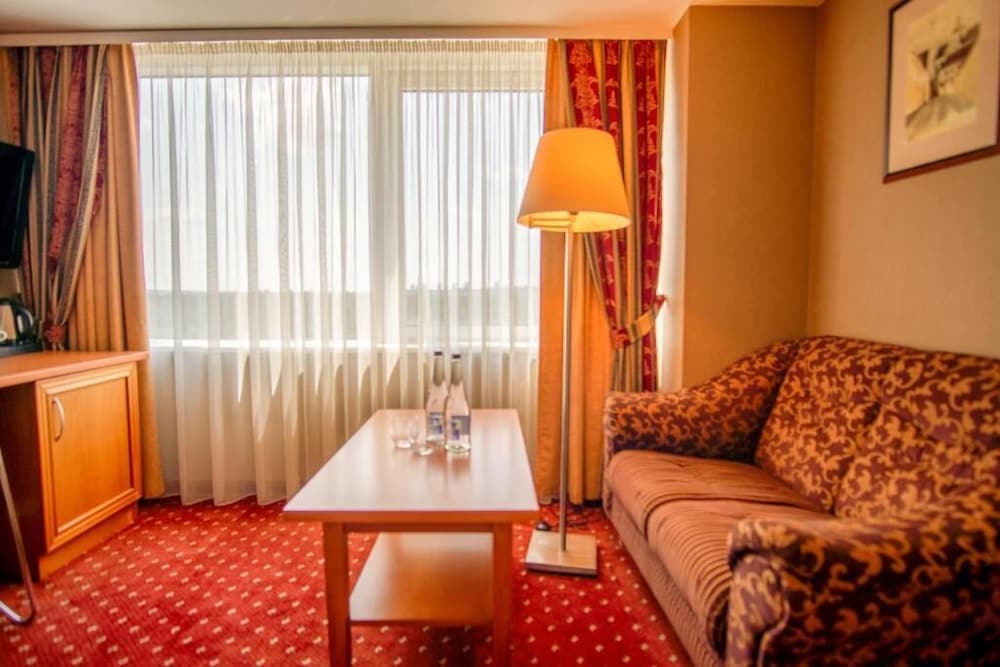 Фото Crowne Plaza Vilnius
