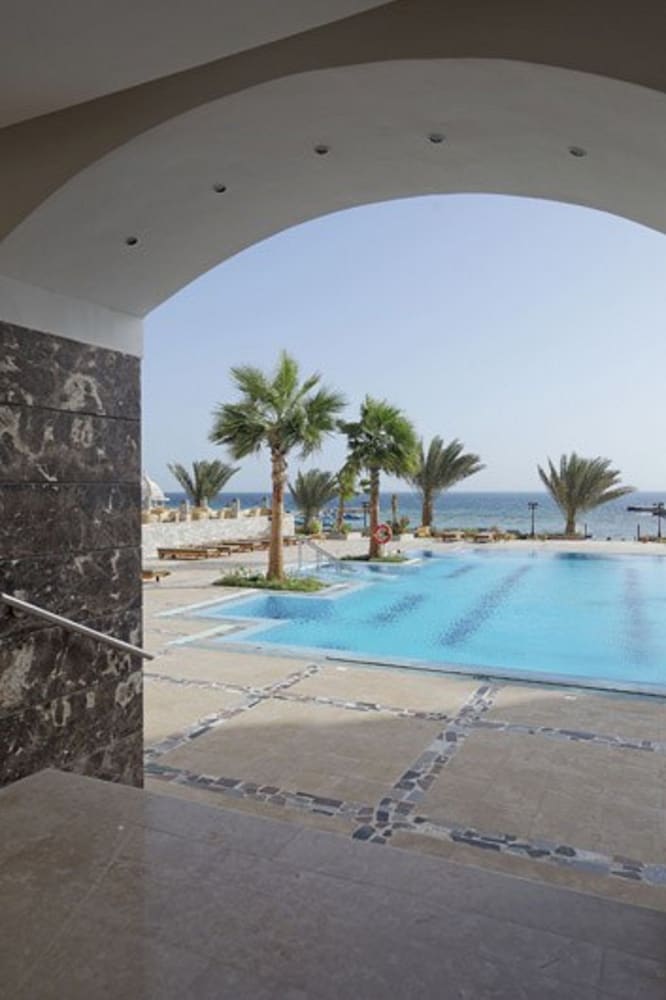 Фото Royal Star Beach Resort