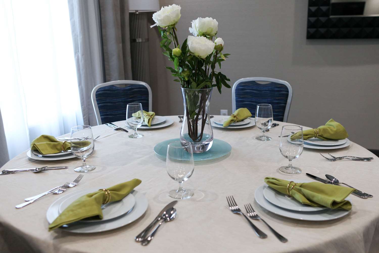 Фото Hampton Inn & Suites Lafayette Medical Center, Co