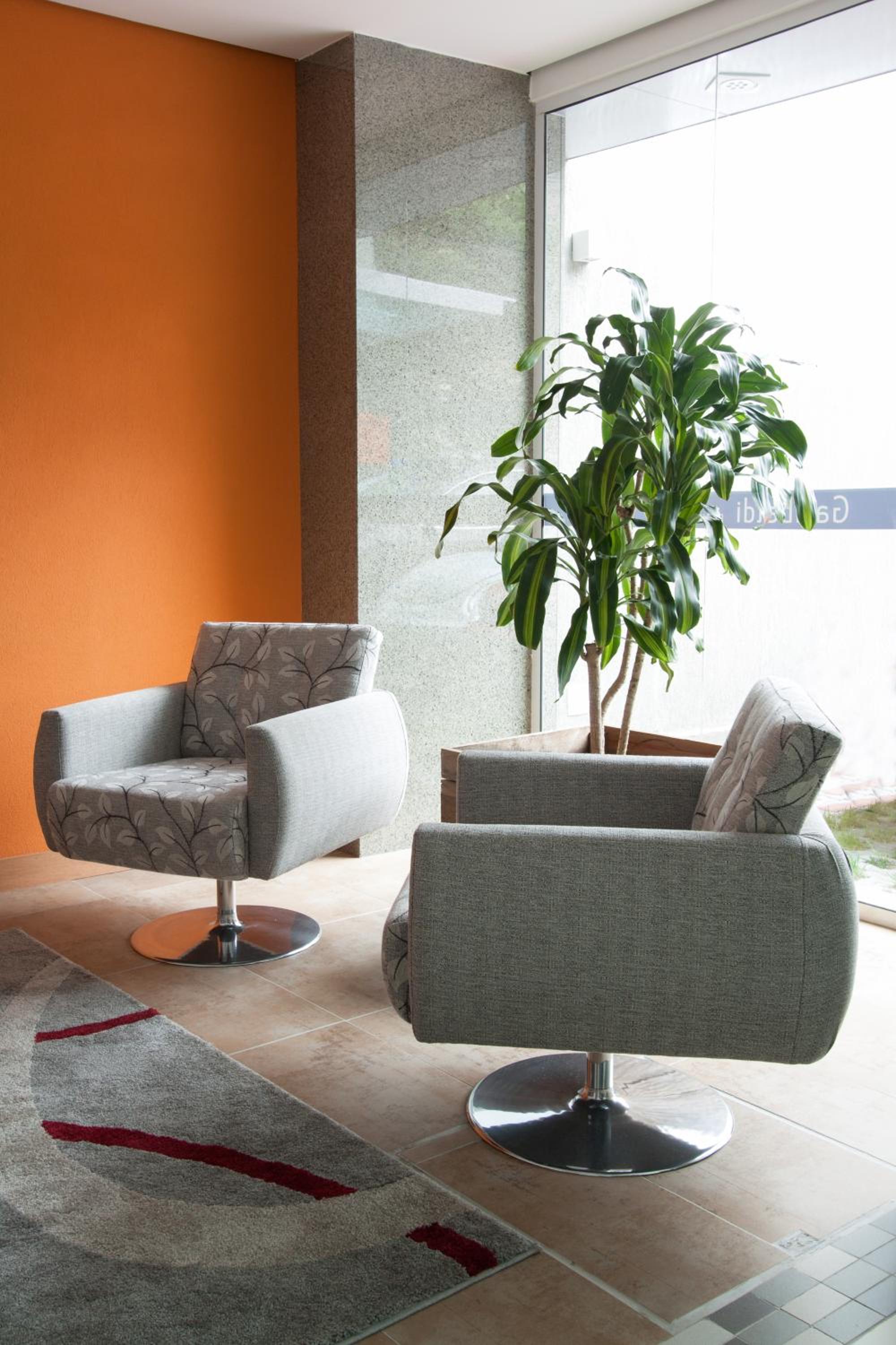 Фото Garibaldi Business Hotel