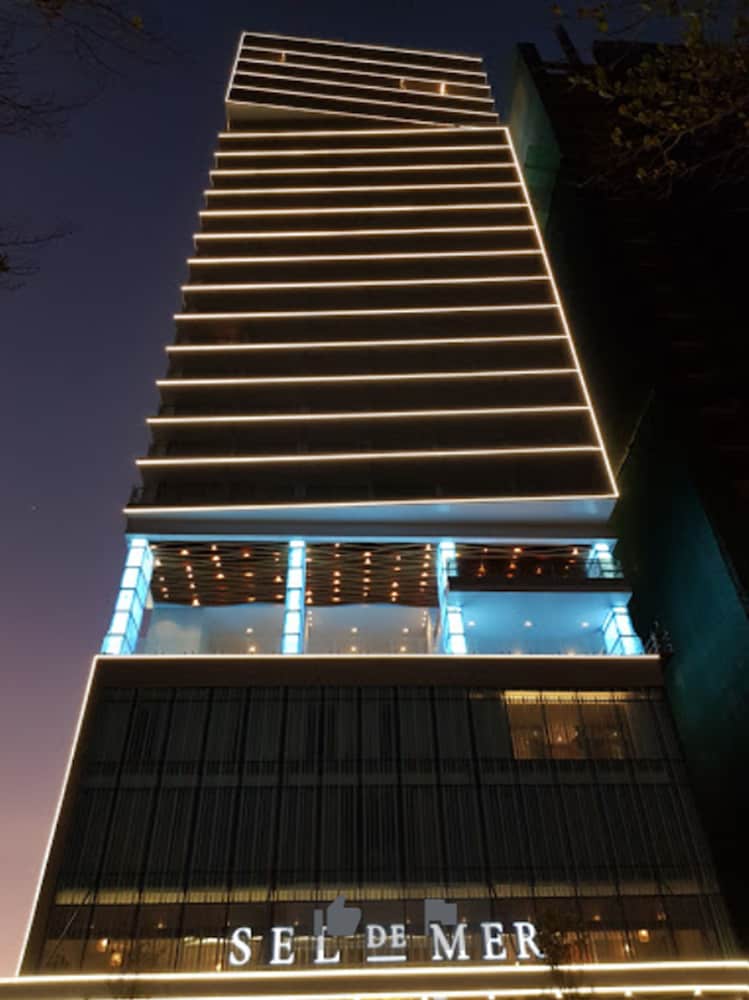 Фото Sel De Mer Hotel and Suites