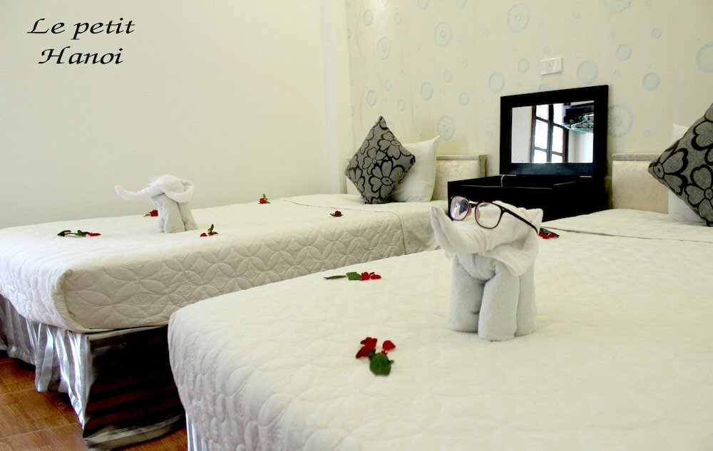 Фото Le Petit Hanoi Hotel