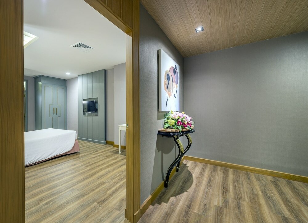 Фото Royal Rattanakosin Hotel