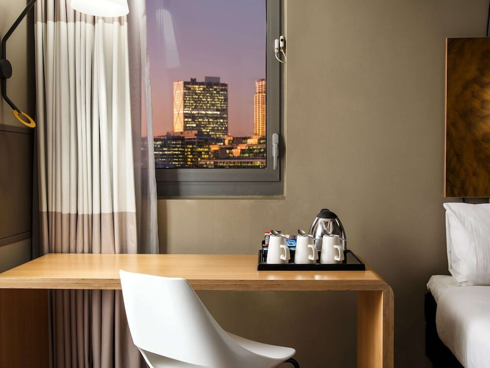 Фото Ibis London City - Shoreditch