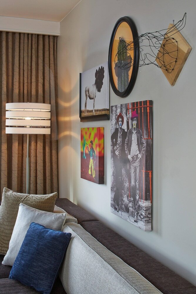 Фото The Worthington Renaissance Fort Worth Hotel