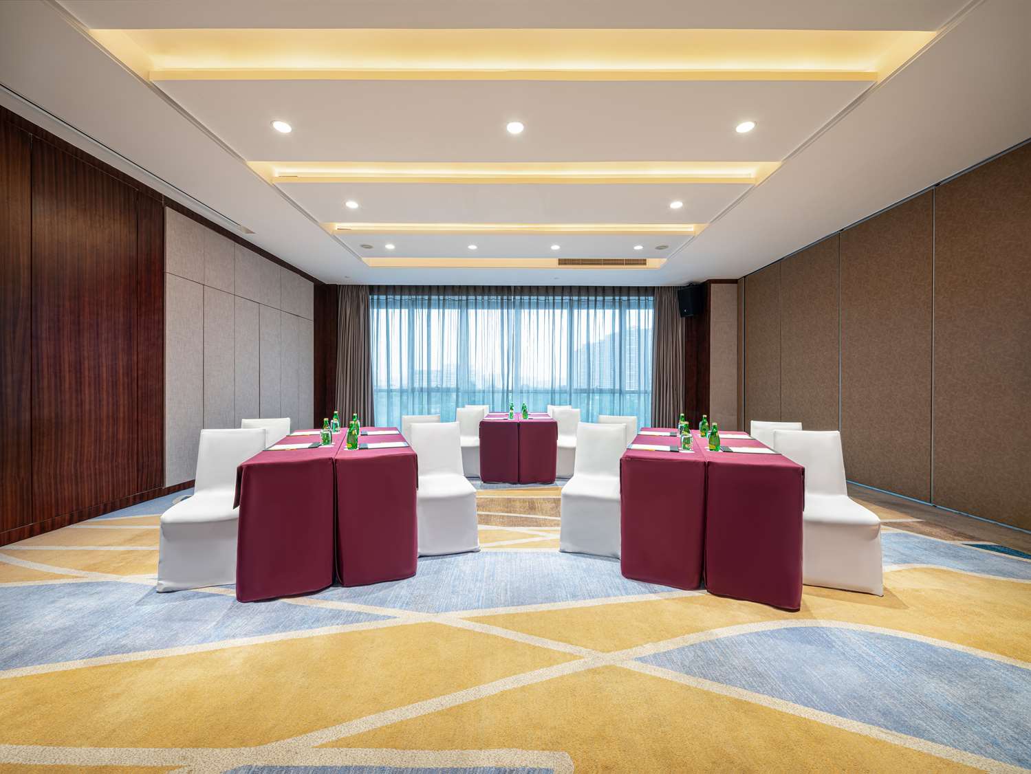 Фото Hilton Garden Inn Chengdu Huayang