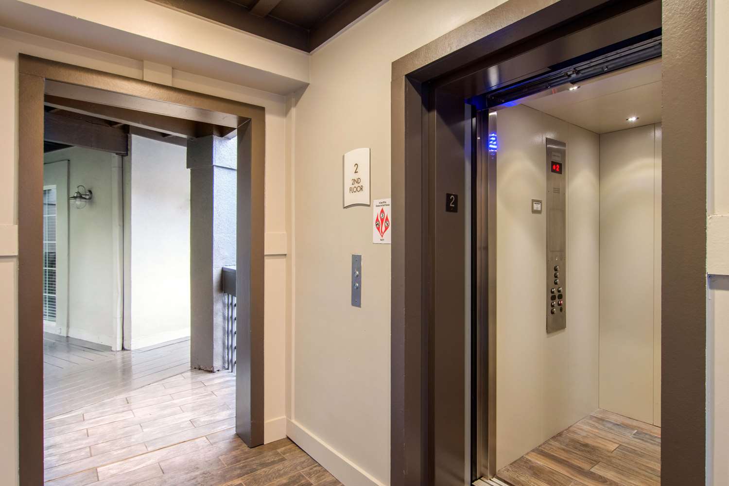 Фото Quality Suites Atlanta Buckhead Village North