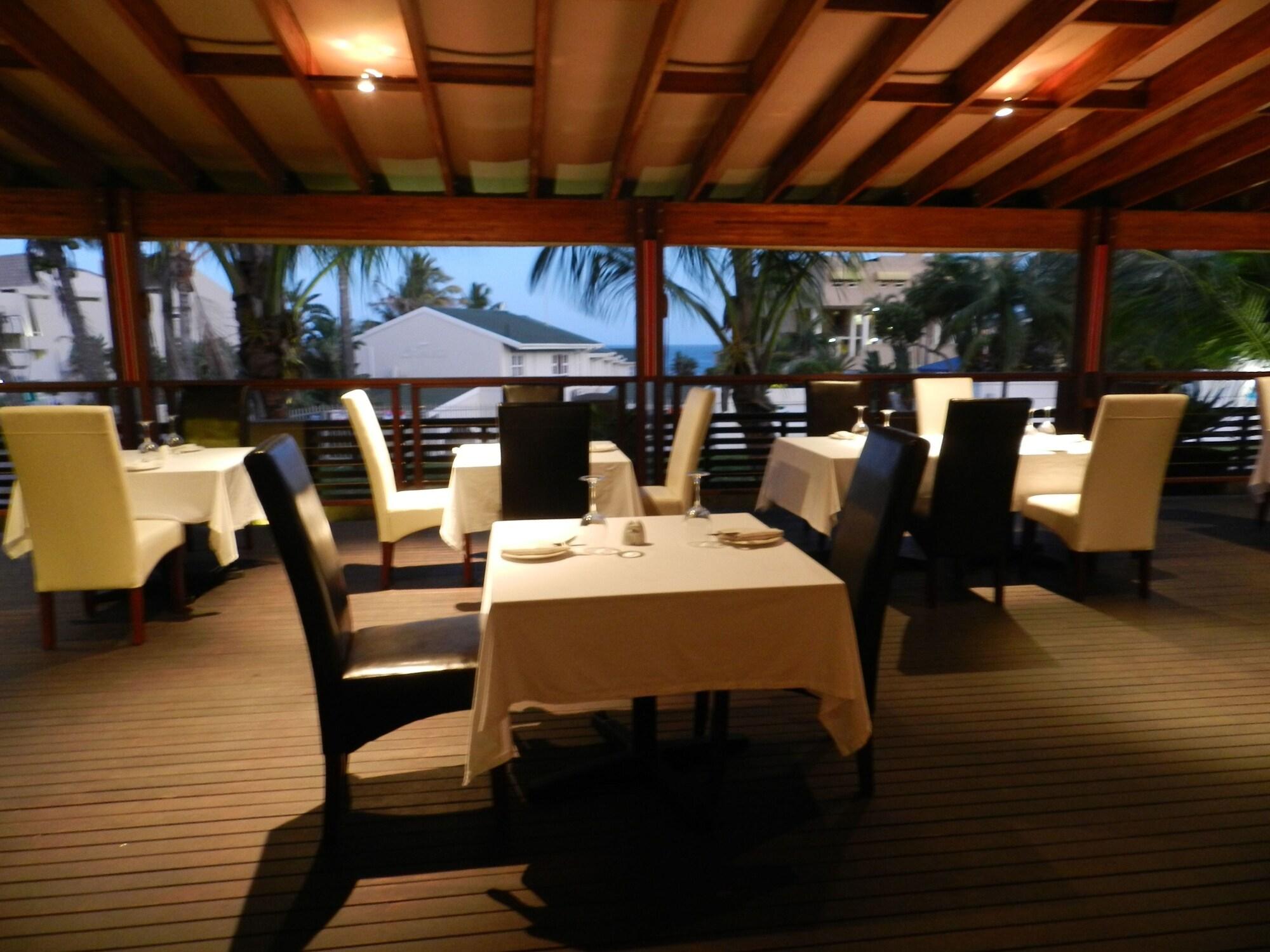 Фото Coco De Mer Boutique Hotel