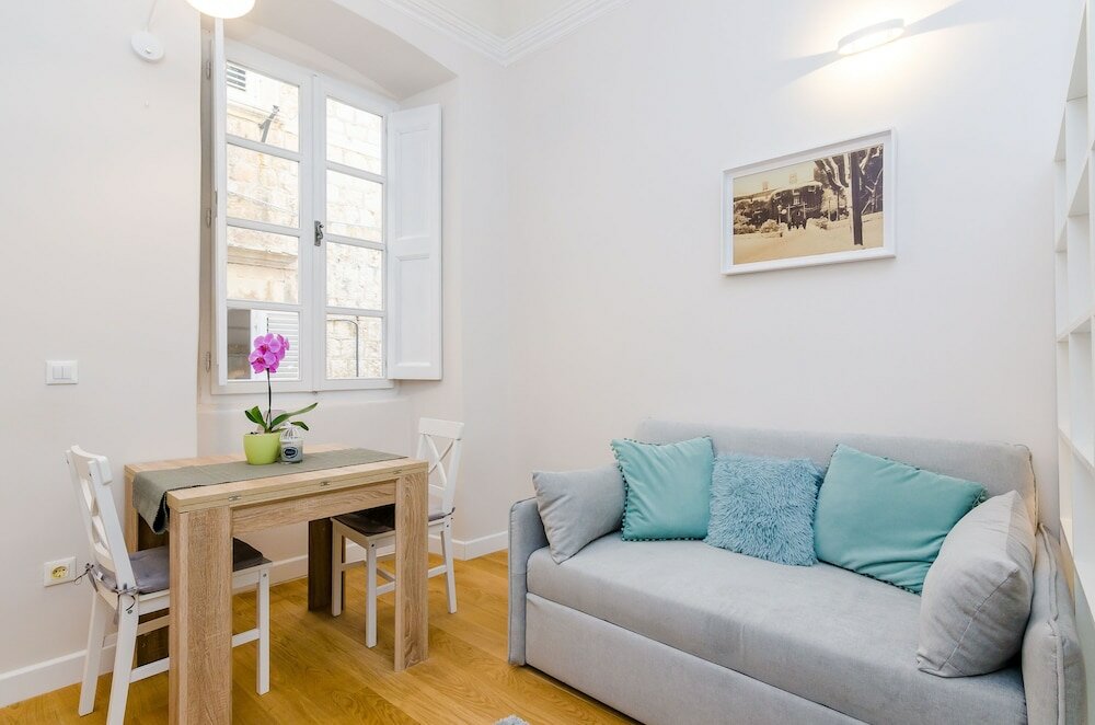 Фото Leonarda Baroque House - Old Town