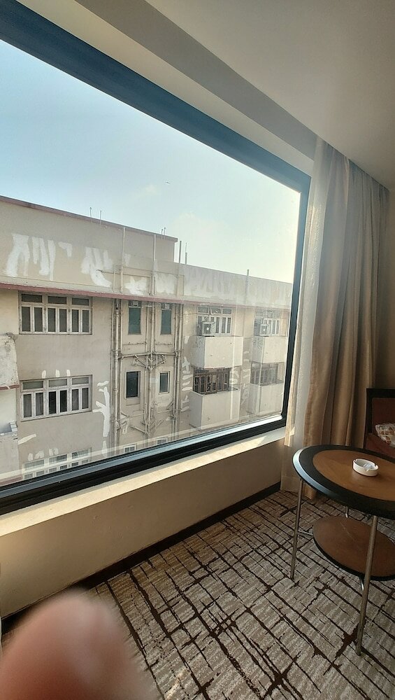 Фото Hotel Marine Plaza Mumbai