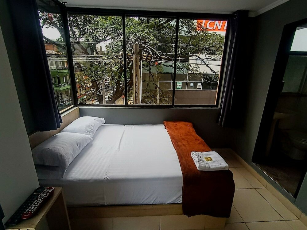 Фото Hotel Ruiseñor