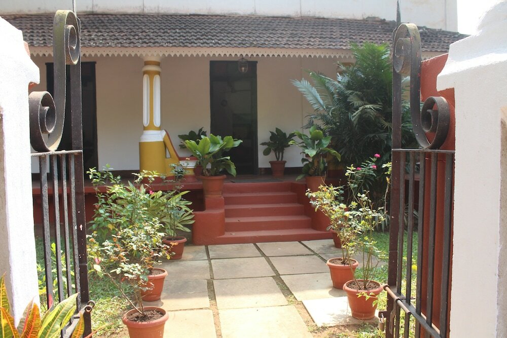 Фото Granpa's Inn Hotel Bougainvillea