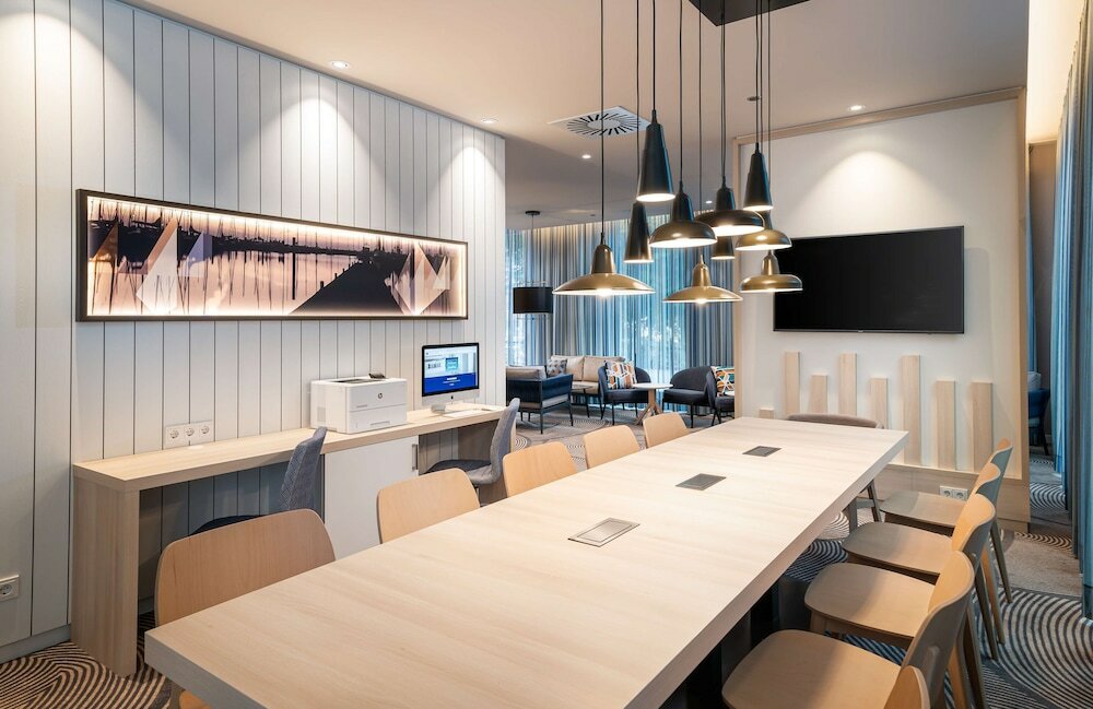 Фото Hampton by Hilton Kiel City Centre