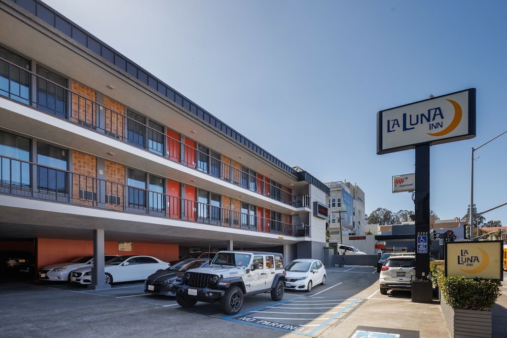 Фото La Luna Inn