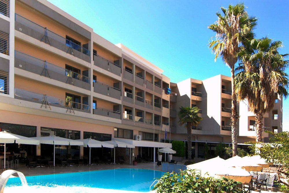 Фото Saint Constantin