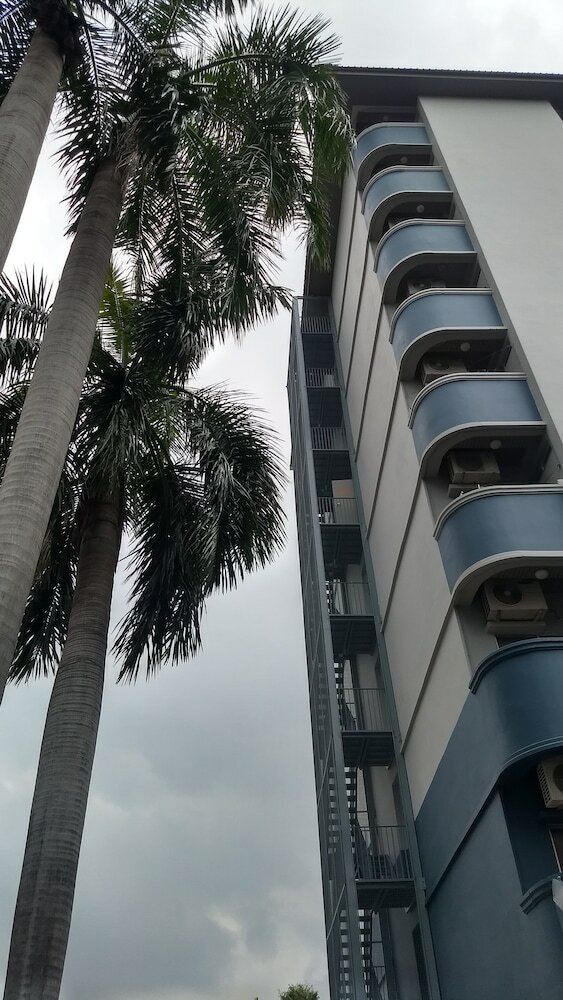 Фото Komol Residence Bangkok