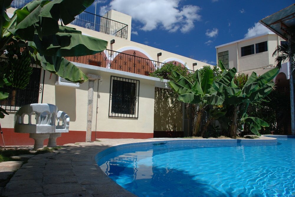 Фото Hotel María de la Luz