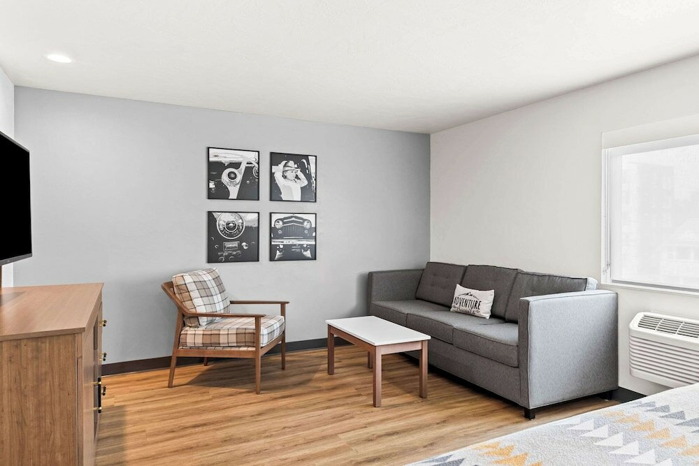 Фото The Maverick Hotel Eugene near University