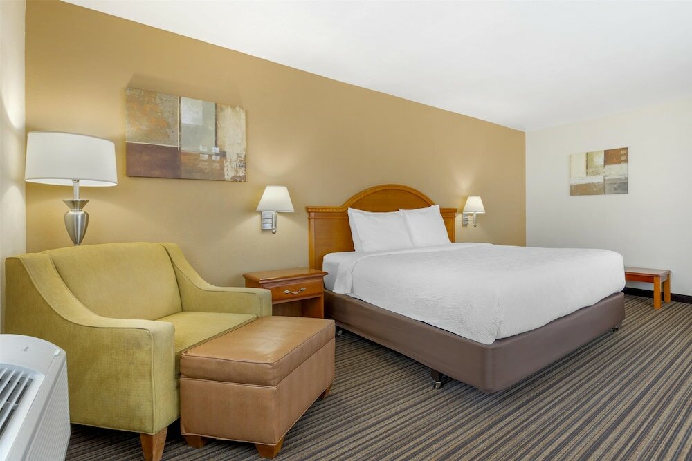 Фото Best Western East El Paso Inn