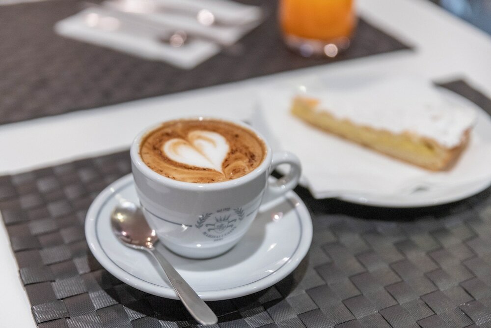 Фото Trevi Palace Hotel