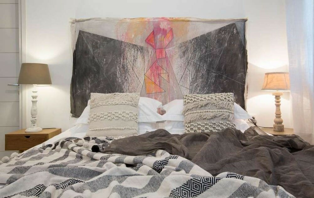 Фото Amymone Suites