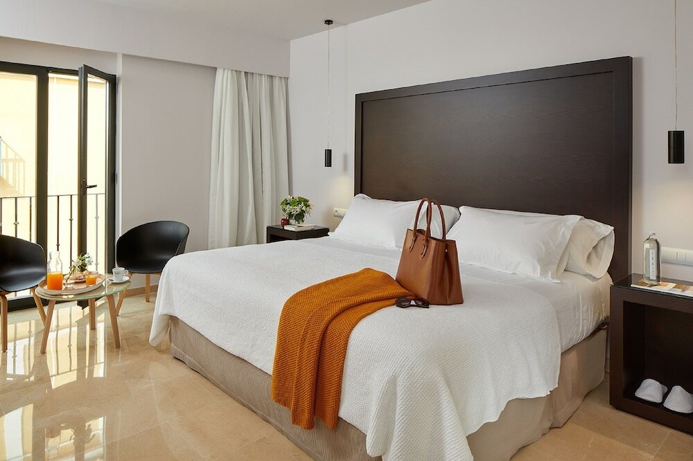 Фото Hotel Rey Alfonso X