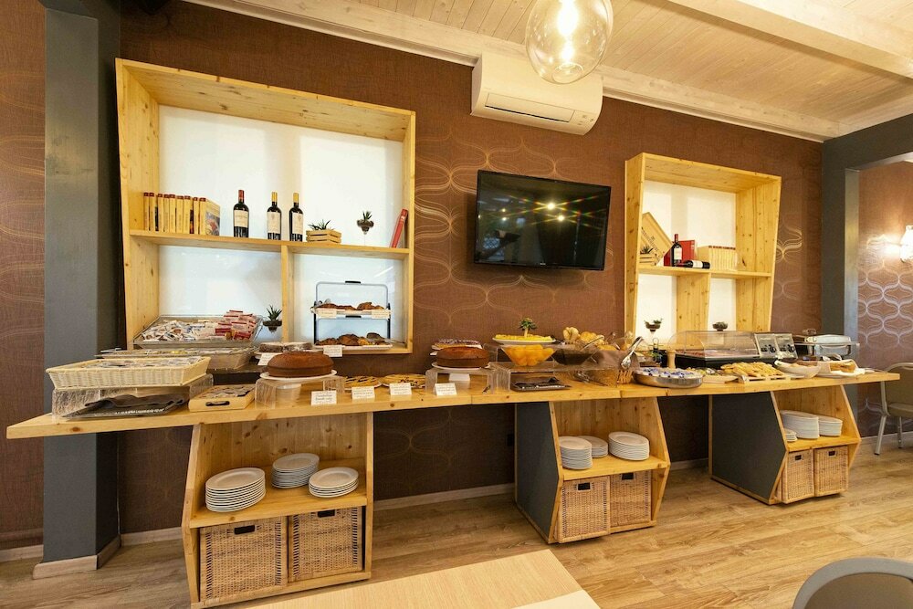 Фото Simon Hotel