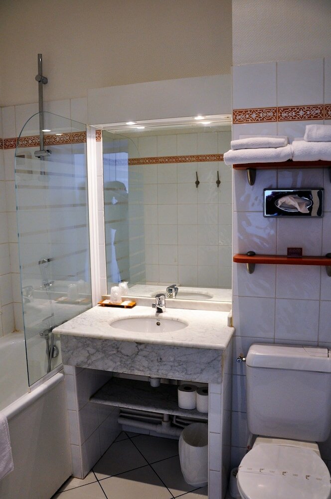 Фото Hotel Colbert