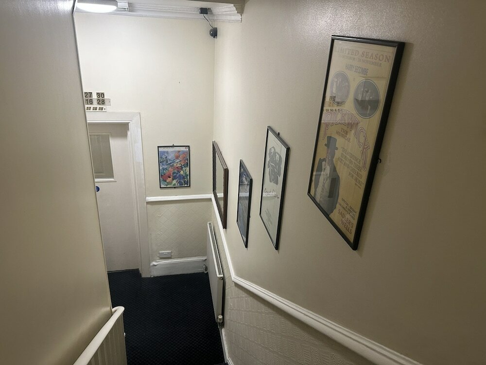 Фото Arran House Hotel