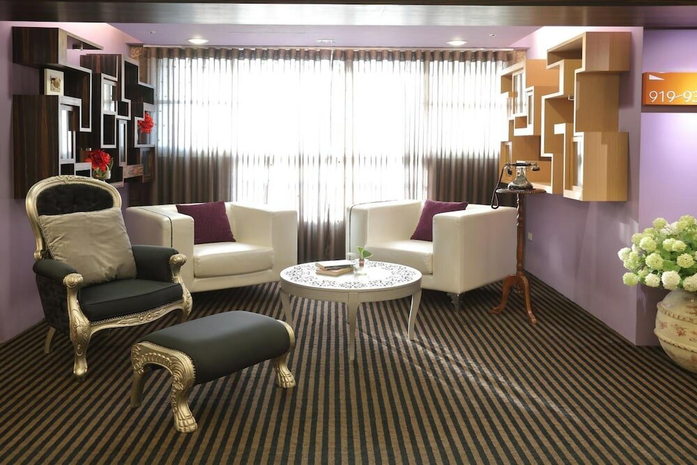 Фото In One City Inn