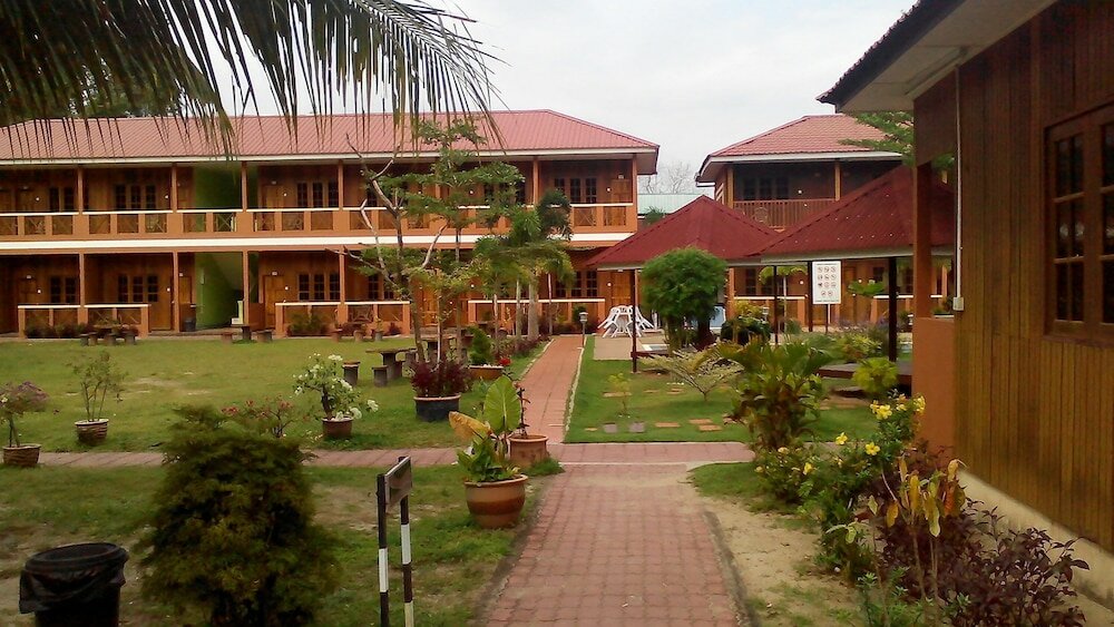Фото Purnama Beach Resort