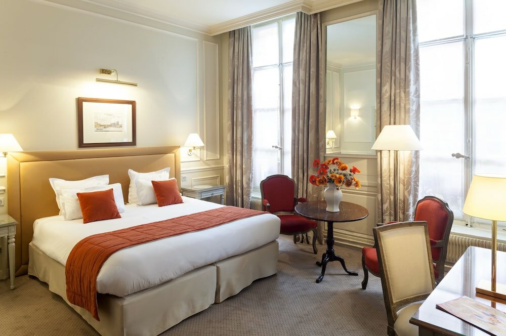 Фото Hotel De L'Universite