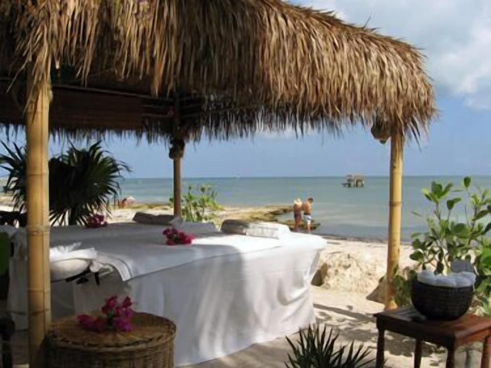 Фото Silver Surf Gulf Beach Resort