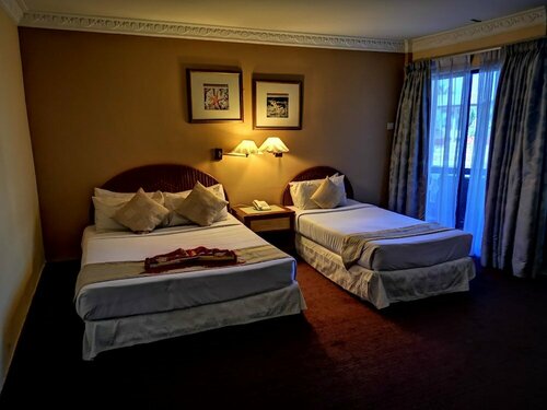 Внешний вид отеля The Grand Beach Resort Port Dickson в Порт-Диксоне, фото 3