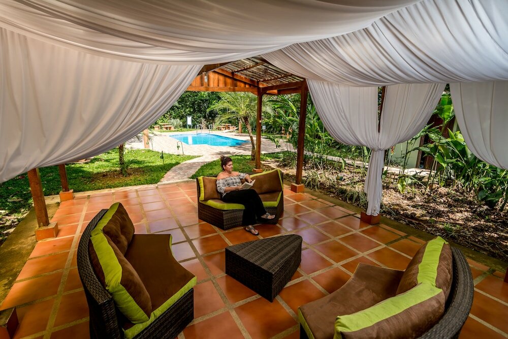 Фото Ara Ambigua Lodge