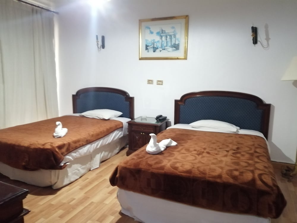 Фото Mayorca Hotel