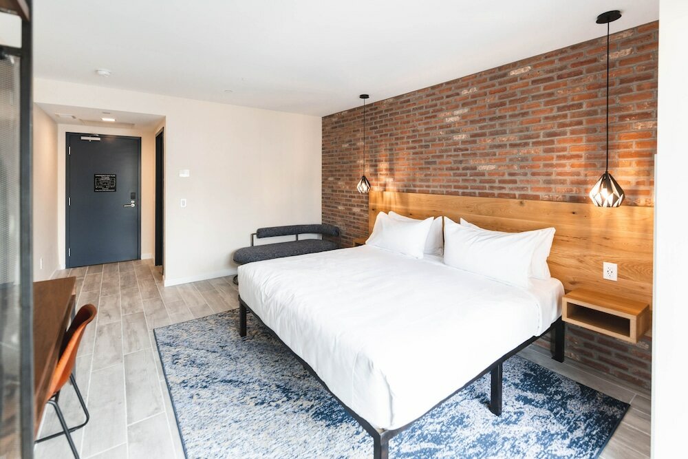 Фото The Maj Hotel