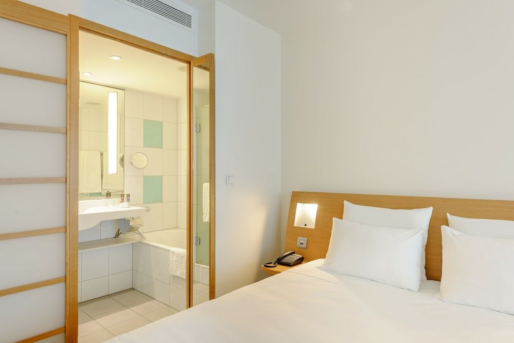 Фото Novotel Aachen City