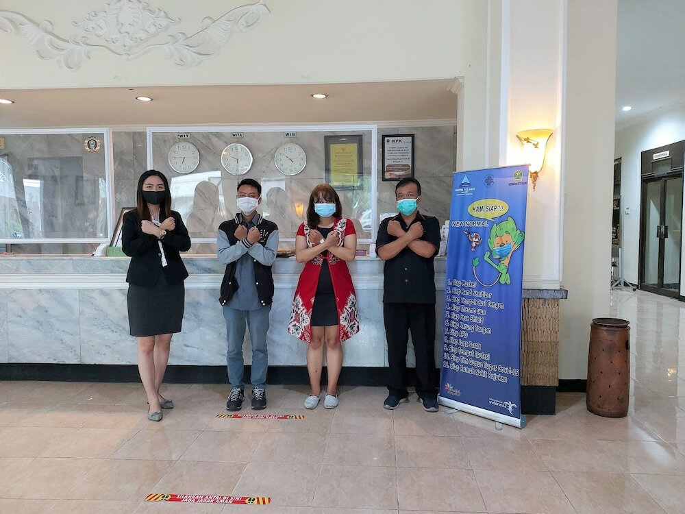 Фото Hotel Pelangi Malang