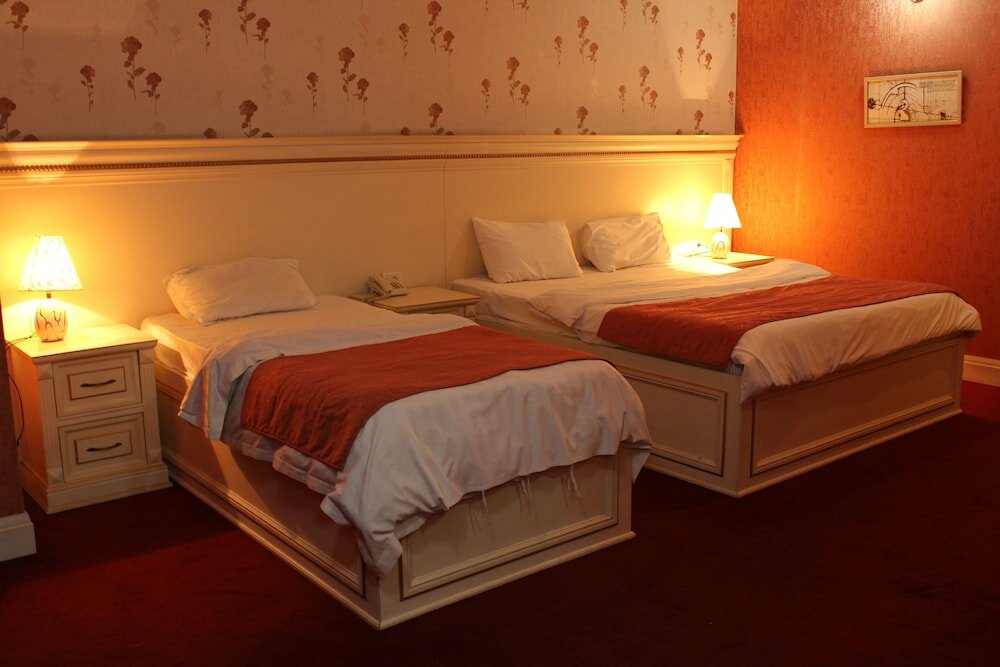 Фото Alp Inn Hotel