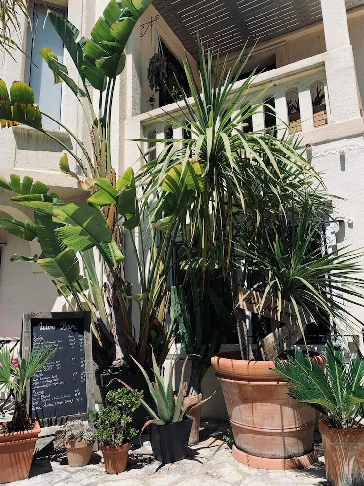 Фото Hotel Le Petit Castel