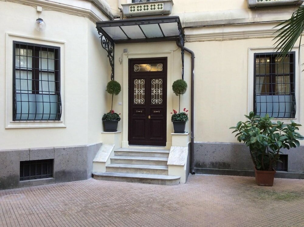 Фото Little Rose Residence