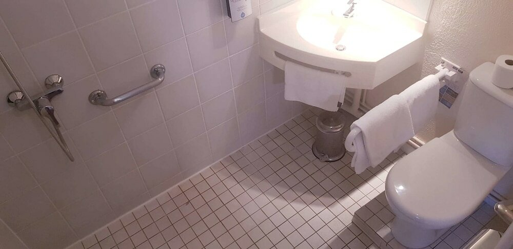 Фото Kyriad Chantilly