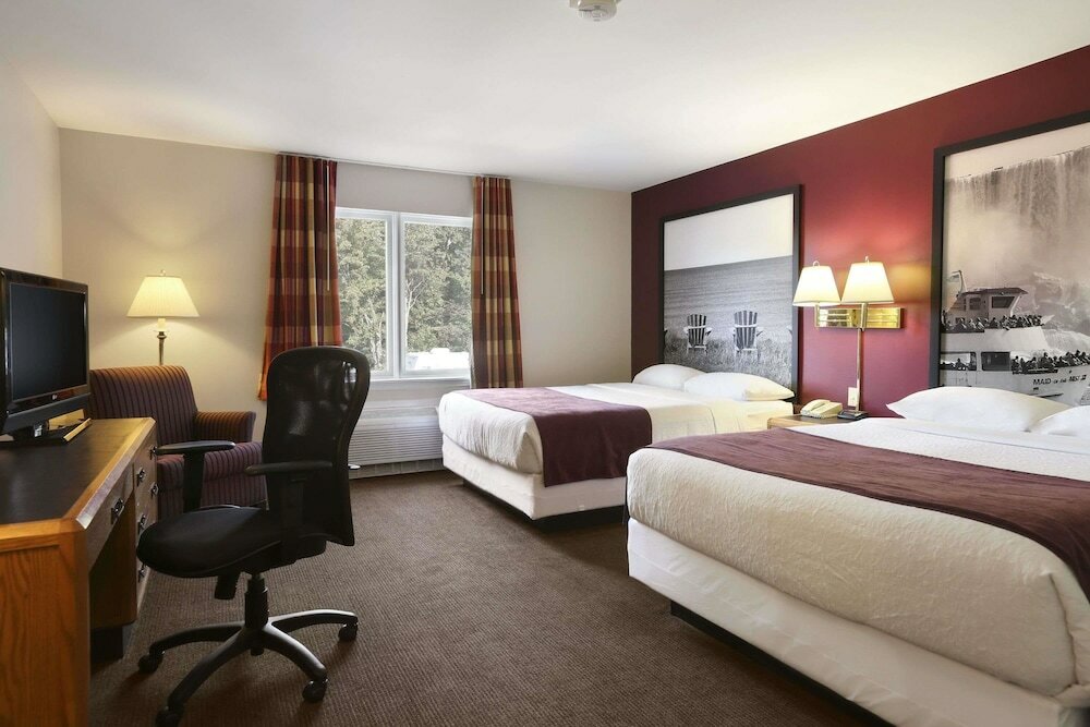 Фото Super 8 by Wyndham North Bay